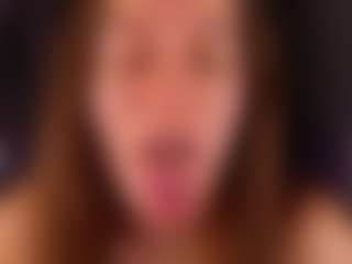 Agnes's Live Sex Cam Show