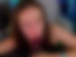 Live cam show with Agnes - Blowjob on Dolls Live