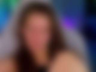 Live cam show with Agnes - Athletic College on Uber Horny