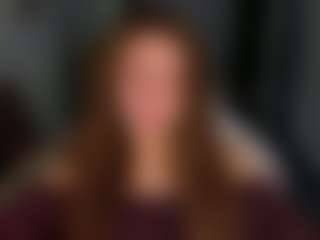 Live cam show with Agnes - Spank Brown Hair on Milfs Live