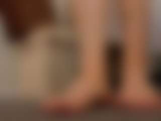 Live cam show with Agnes - Anal Brown Hair on StripNow