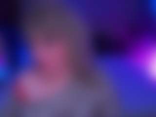 Live cam show with CandyyLadyyy - Blue Eyes on Milfs Live
