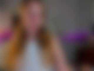 Live cam show with Casey - College on AdultVida.com