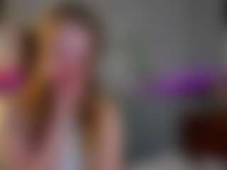 Live cam show with Casey - Dirty Talk on eurowanks.com