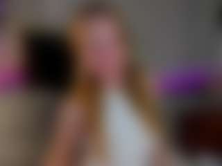 Live cam show with Casey - Solo on livesuperchat.net