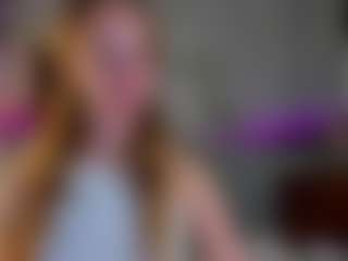 Live cam show with Casey - Solo on luckytryst.com