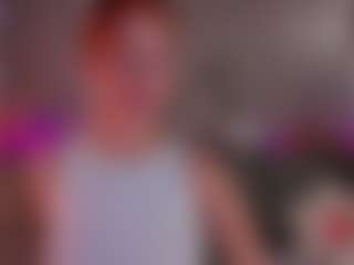 Live cam show with Casey - Oil on xDating