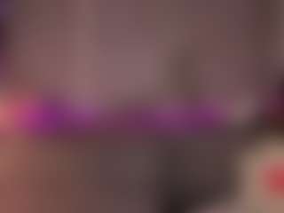 Live cam show with Casey - Oil on TeamSkeetLive
