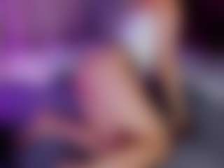 Live cam show with Casey - Tease Teen (18+) on TeamSkeetLive