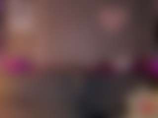 Live cam show with Casey - College Toys on Camiplay Live