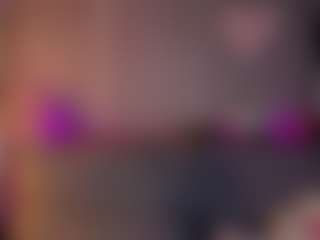 Live cam show with Casey - Fingers on Mixed Magazine Live