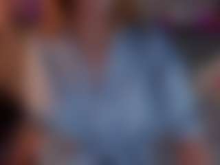 Live cam show with Casey - Blue Eyes on 1on1-livenow
