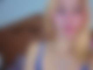 emma-wockll-t's Live Sex Cam Show