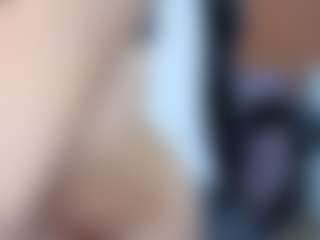 emma-wockll-t's Live Sex Cam Show