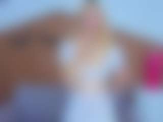 Live cam show with emma-wockll-t - Spank on Camsoda