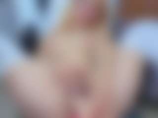 emma-wockll-t's Live Sex Cam Show
