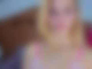 emma-wockll-t's Live Sex Cam Show