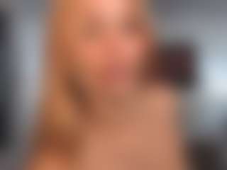emma-wockll-t's Live Sex Cam Show