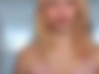 emma-wockll-t's Live Sex Cam Show