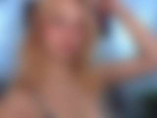 emma-wockll-t's Live Sex Cam Show