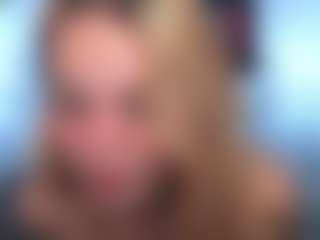 emma-wockll-t's Live Sex Cam Show