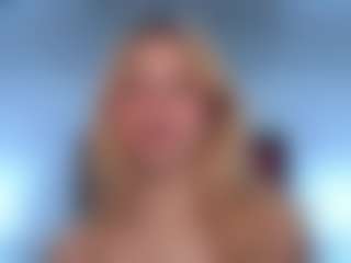 emma-wockll-t's Live Sex Cam Show