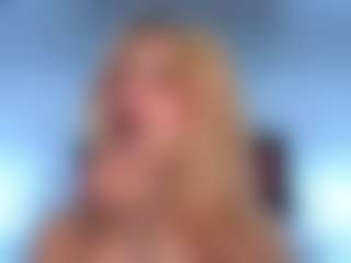 emma-wockll-t's Live Sex Cam Show
