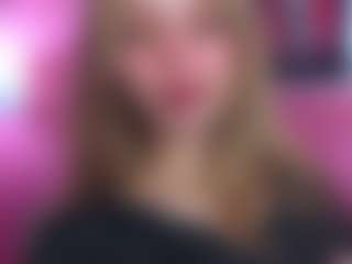 emma-wockll-t's Live Sex Cam Show