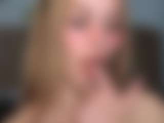 emma-wockll-t's Live Sex Cam Show