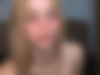 emma-wockll-t's Live Sex Cam Show