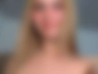 emma-wockll-t's Live Sex Cam Show