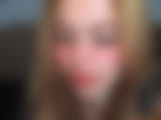 emma-wockll-t's Live Sex Cam Show