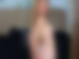 Live cam show with emma-wockll-t - Handjob on Fapmatic.com