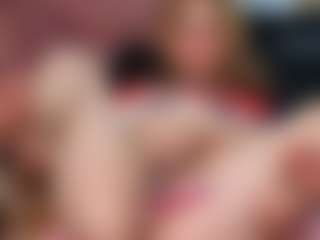 Live cam show with emma-wockll-t - Blonde Hair Shaved Pussy on mypornchat.com