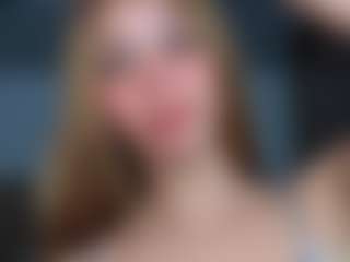 Live cam show with emma-wockll-t - Twerk on live18s.com