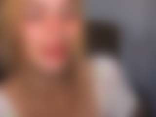 emma-wockll-t's Live Sex Cam Show