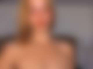 emma-wockll-t's Live Sex Cam Show
