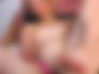 emma-wockll-t's Live Sex Cam Show