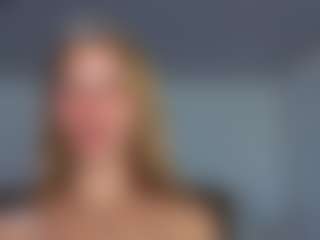 emma-wockll-t's Live Sex Cam Show