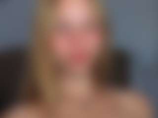 emma-wockll-t's Live Sex Cam Show