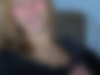 emma-wockll-t's Live Sex Cam Show