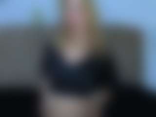 emma-wockll-t's Live Sex Cam Show