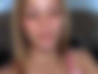 emma-wockll-t's Live Sex Cam Show