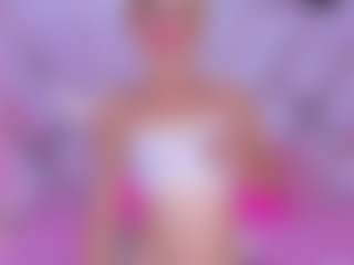 emma-wockll-t's Live Sex Cam Show