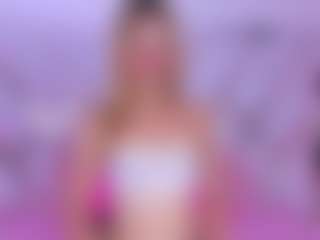 emma-wockll-t's Live Sex Cam Show