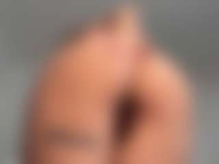 Pearl Sage's Live Sex Cam Show