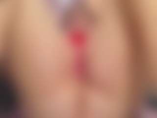 Live cam show with valentina - Red Hair on AdultVida.com