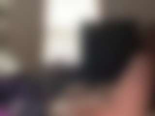 Live cam show with Zahra Bliss - Irish on UwU Esports
