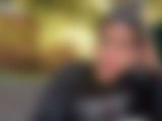 Live cam show with Zahra Bliss - Thick on hrnylive.com