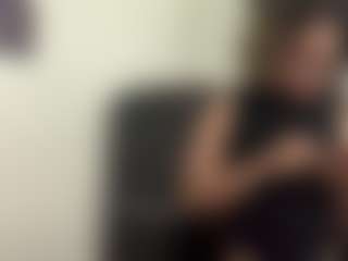 Live cam show with Zahra Bliss - Lush on Hubzter Live